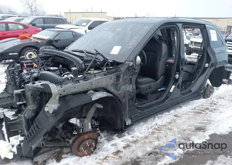 2023 Jeep Grand Cherokee Limited 4X4 from USA, damaged, VIN 1C4RJHBGXPC643171